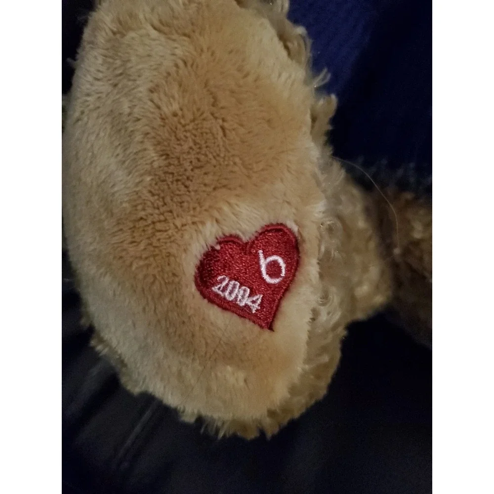 Gund Bloomingdales LITTLE BROWN BEAR Purple Sweater Limited‎ Edition 2004 w/Tags